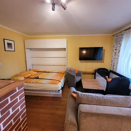 Apartment Schnuckeliges In Prien am Chiemsee